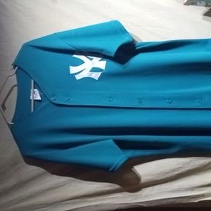 M Y shirt , color Turquoise